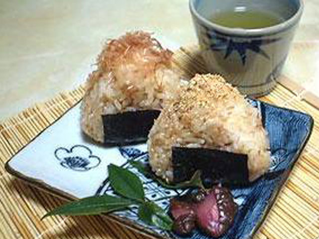 おかかおむすび